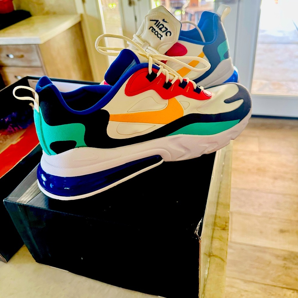 Nike shoes 🌈